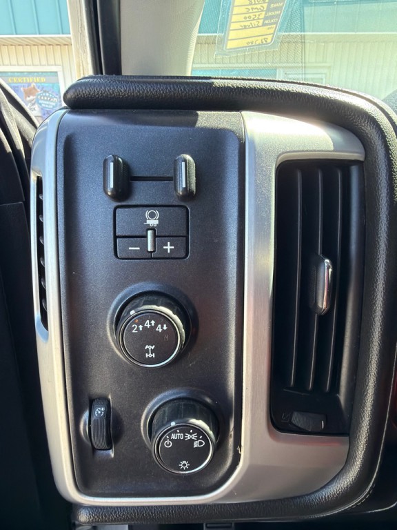 2018 GMC Sierra Image 16