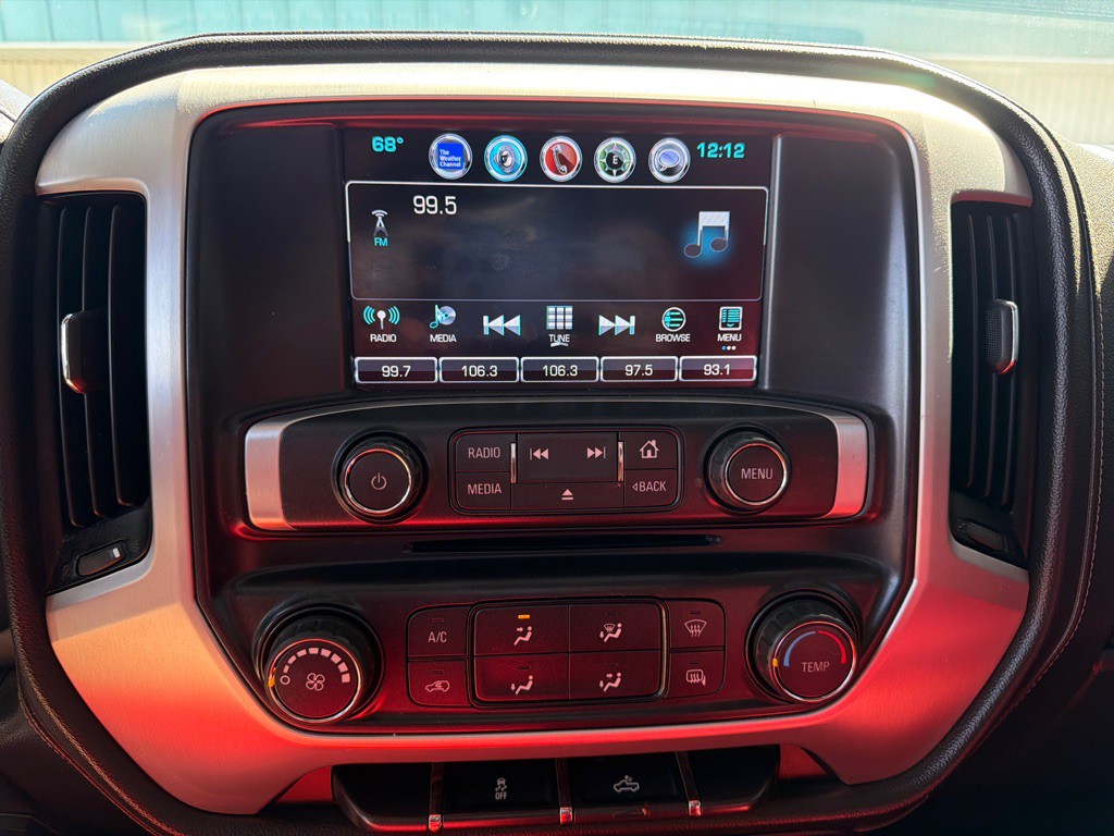 2018 GMC Sierra Image 18