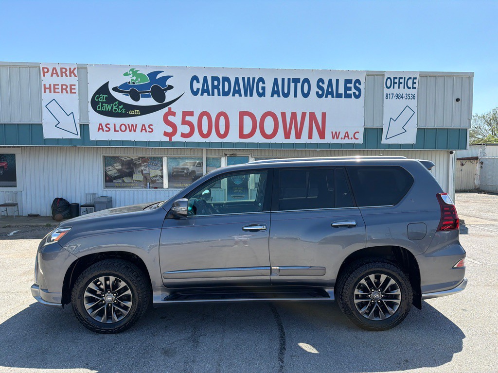 2017 Lexus GX 460 Image 2