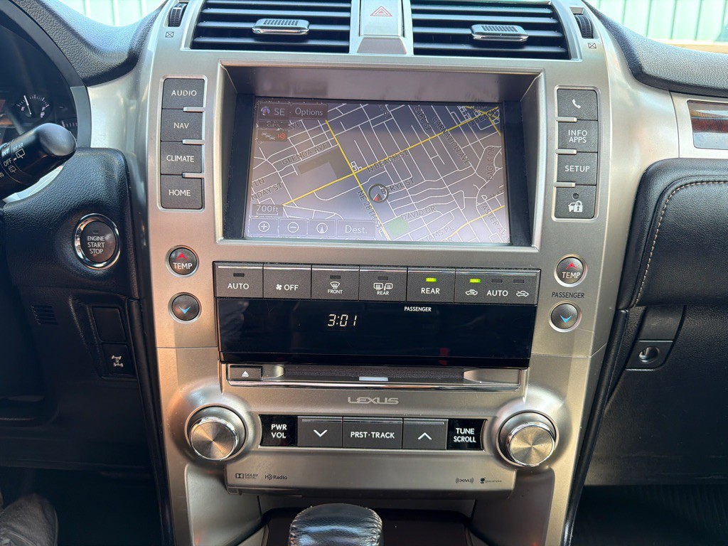 2017 Lexus GX 460 Image 18