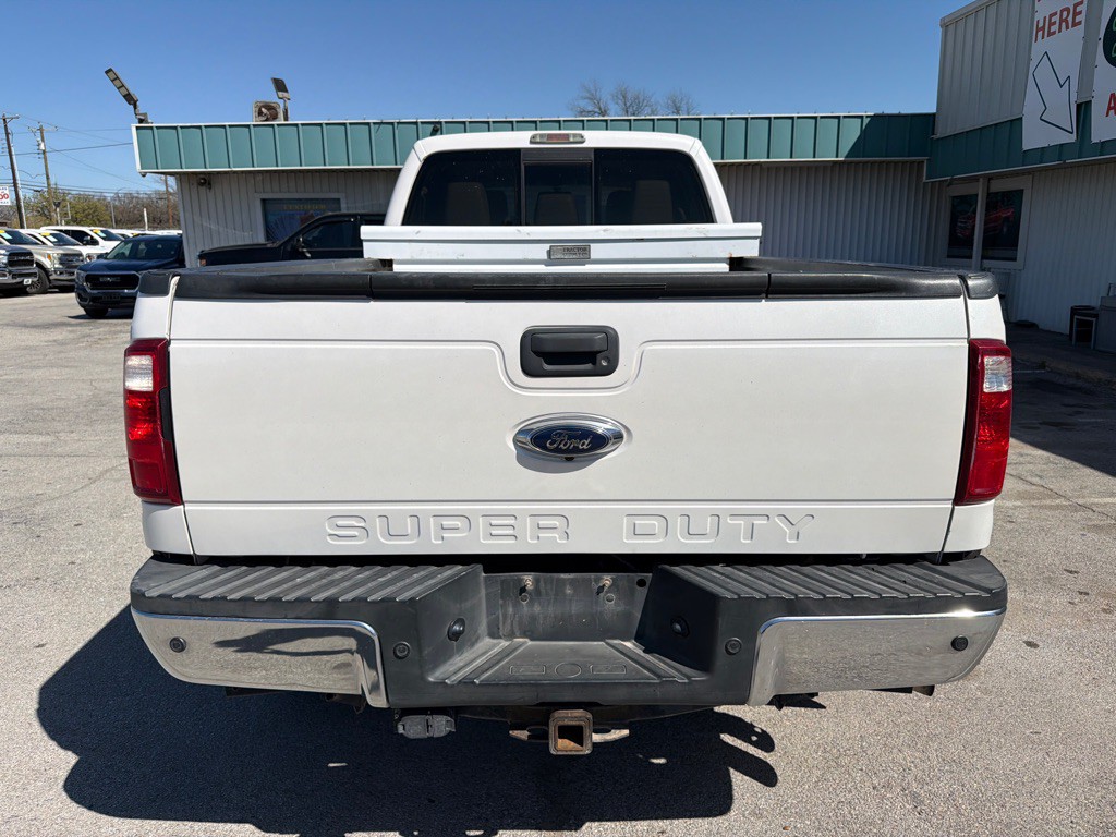 2015 Ford F-350 Image 4