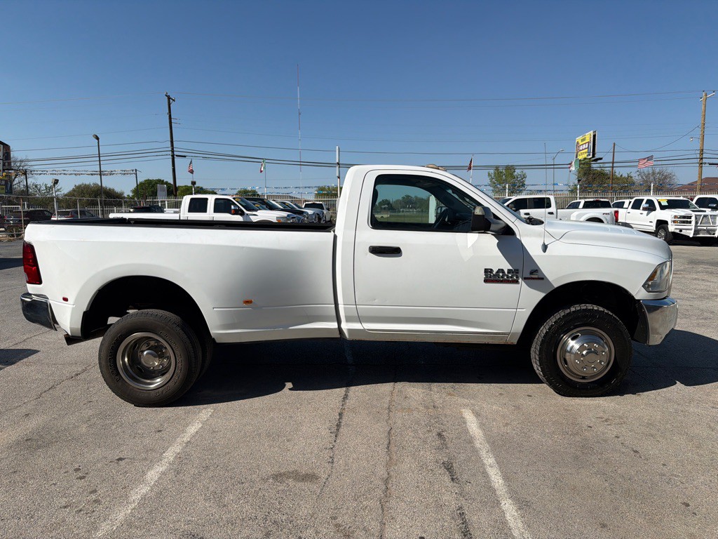 2013 RAM 3500 Image 6