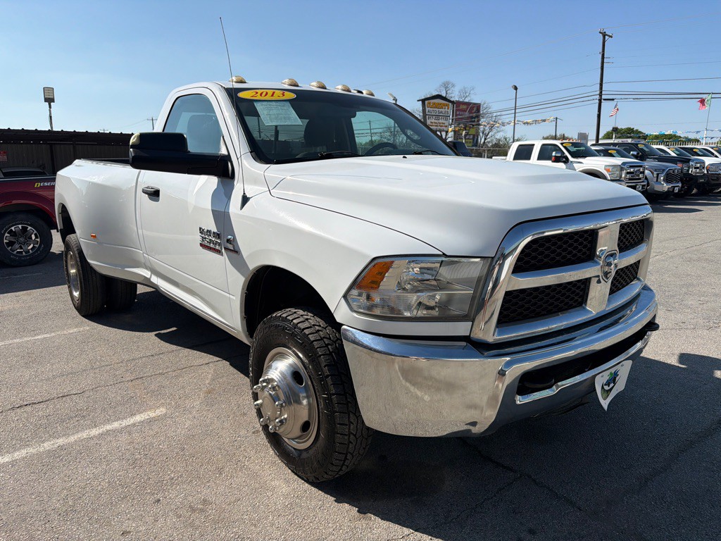 2013 RAM 3500 Image 7
