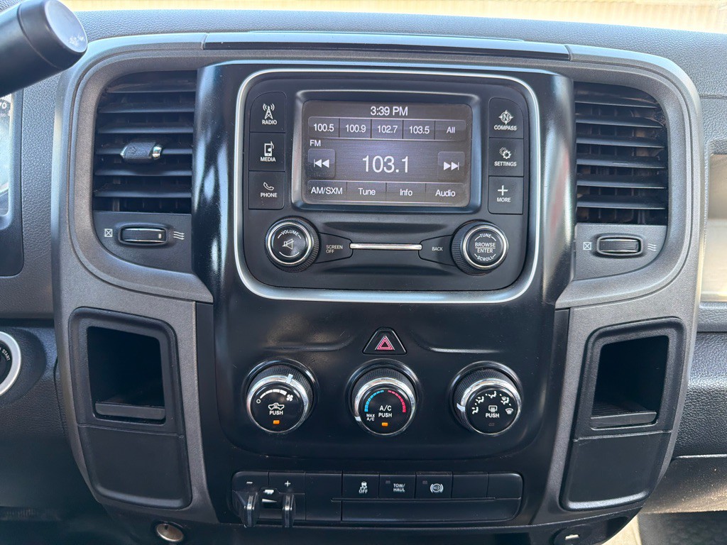 2013 RAM 3500 Image 15