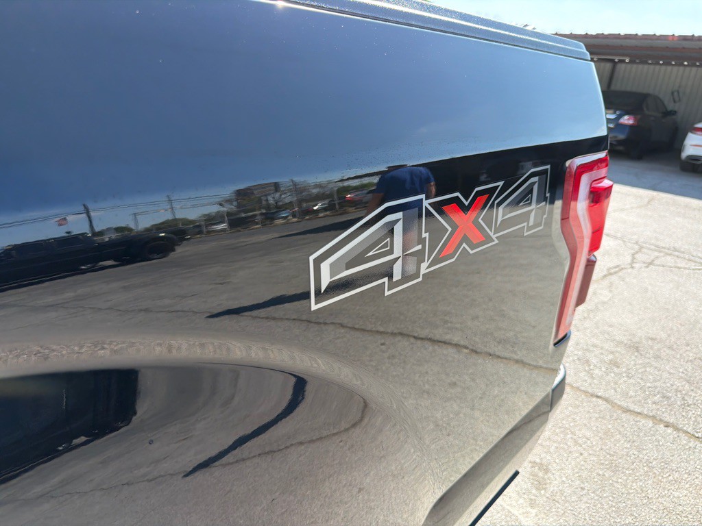 2016 Ford F-150 Image 10