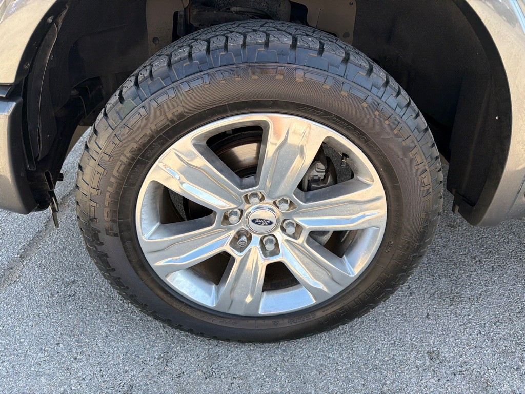 2015 Ford F-150 Image 11