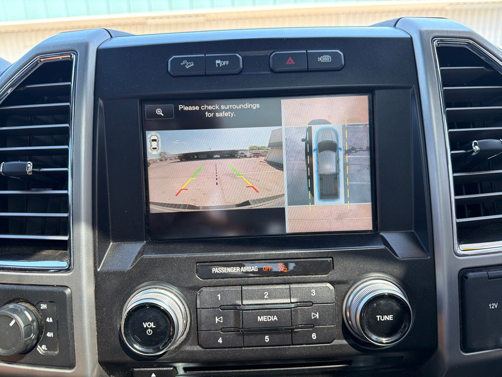 2015 Ford F-150 Image 19