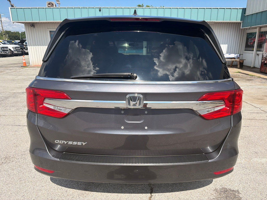 2018 Honda Odyssey Image 4
