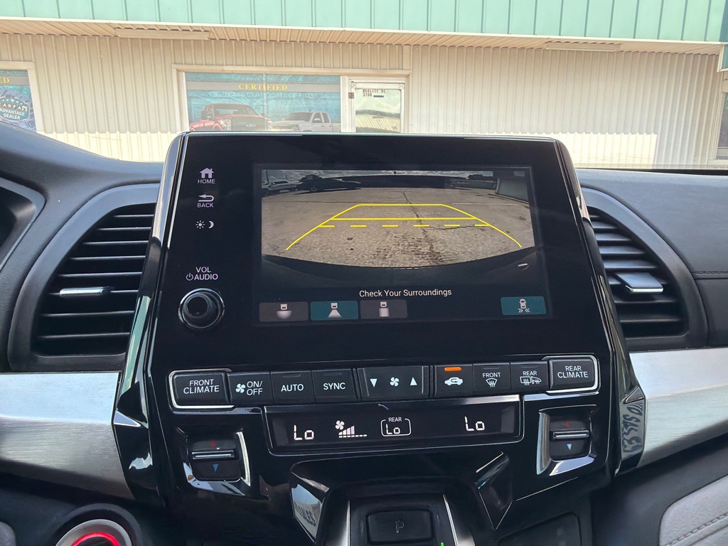 2018 Honda Odyssey Image 16