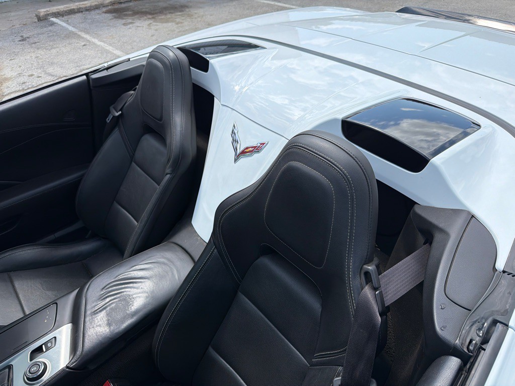 2016 Chevrolet Corvette Image 11