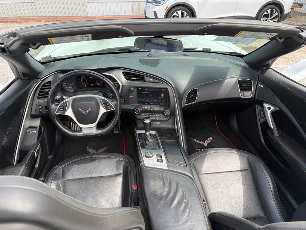 2016 Chevrolet Corvette Image 12