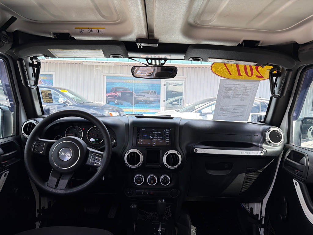 2017 Jeep Wrangler Unlimited Image 12