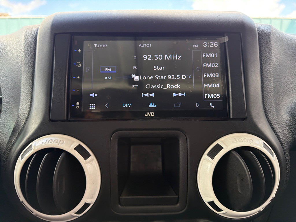 2017 Jeep Wrangler Unlimited Image 14