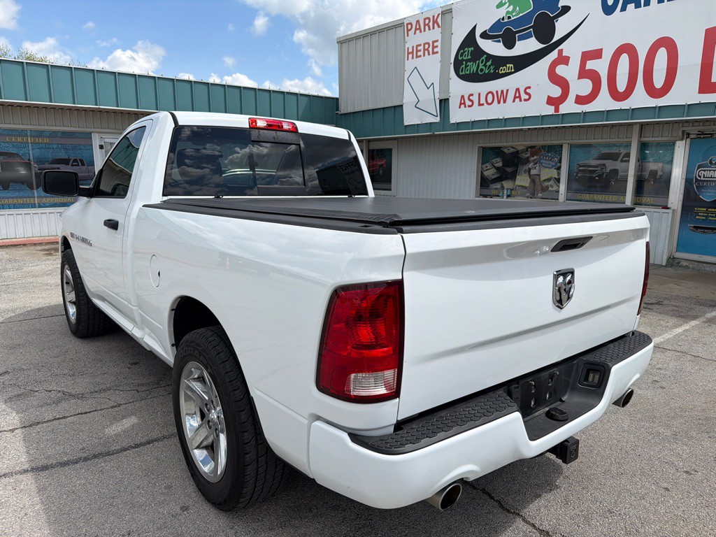 2012 Dodge Ram 1500 Image 3