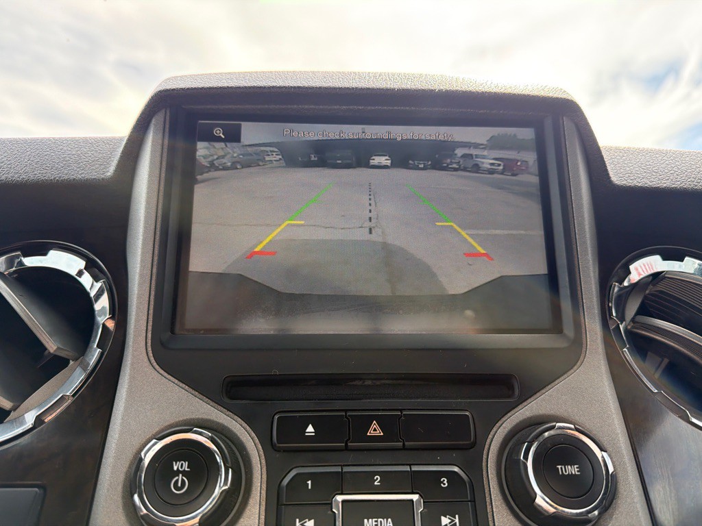 2016 Ford F-350 Image 18