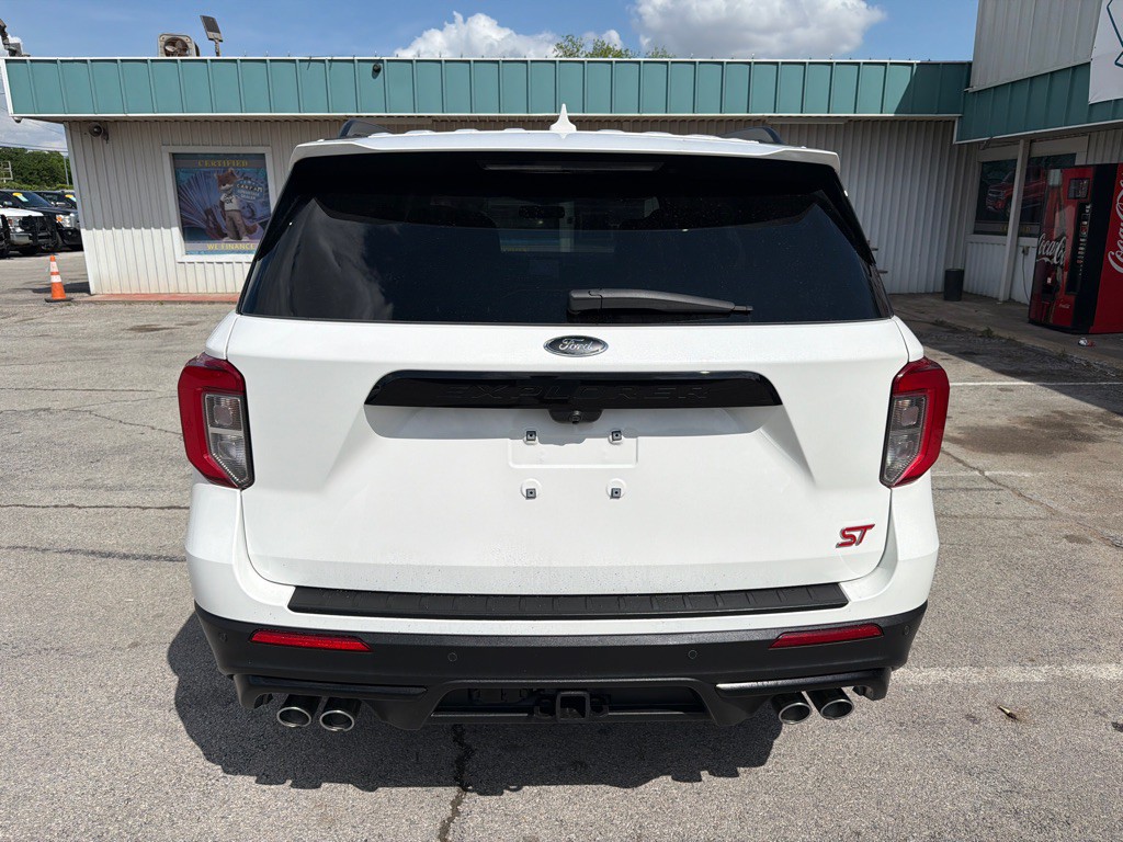 2022 Ford Explorer Image 4