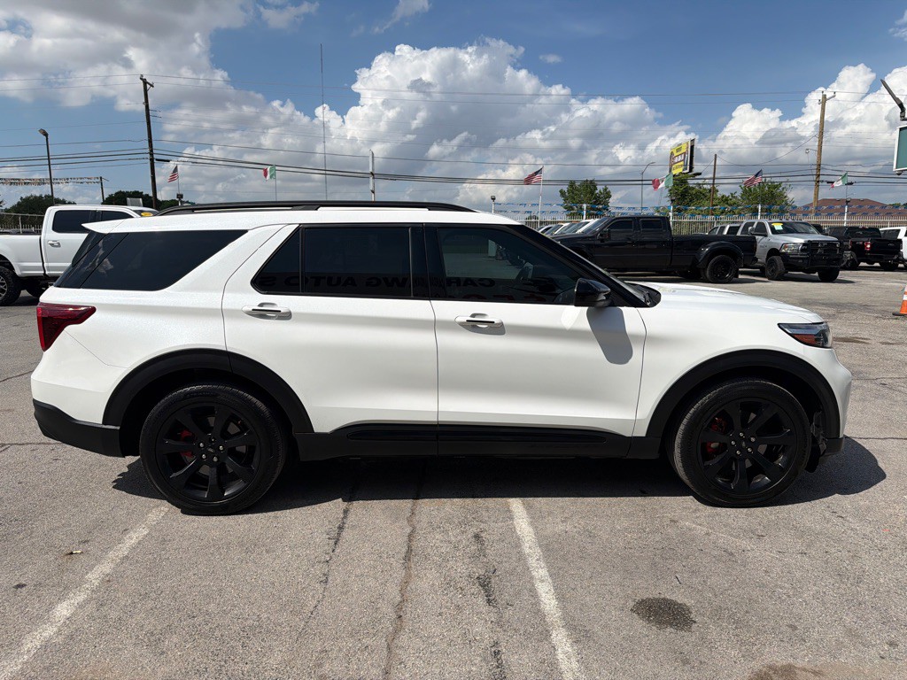 2022 Ford Explorer Image 6