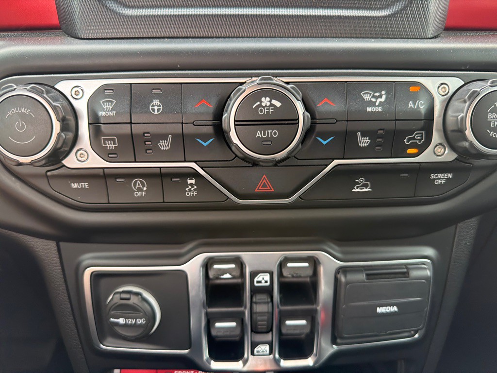 2021 Jeep Wrangler Unlimited Image 18
