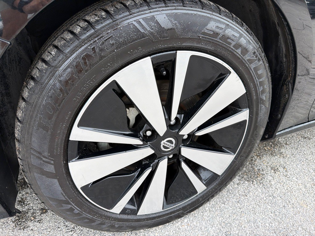 2022 Nissan Altima Image 9
