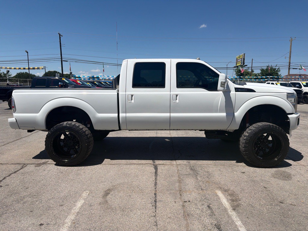 2015 Ford F-250 Image 6