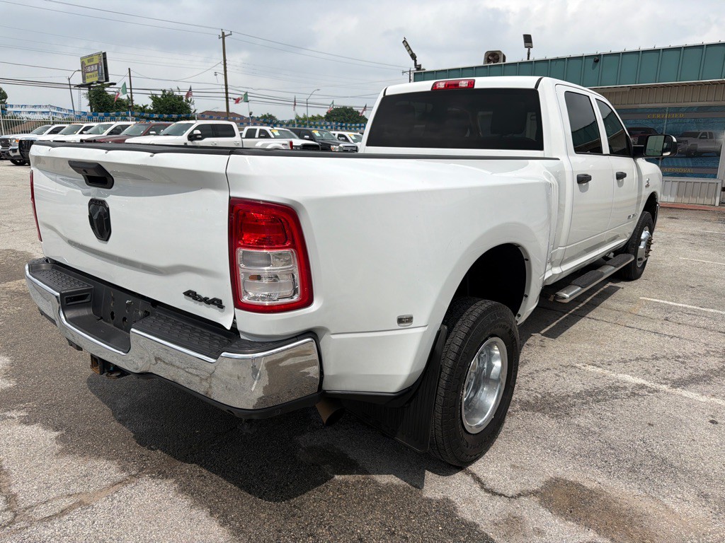 2019 RAM 3500 Image 5