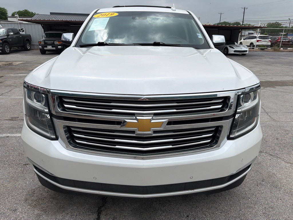 2019 Chevrolet Suburban Image 8