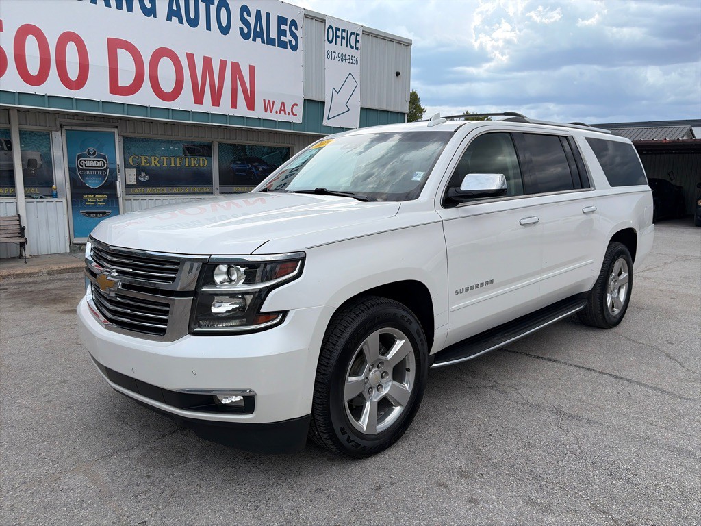 2019 Chevrolet Suburban Image 1