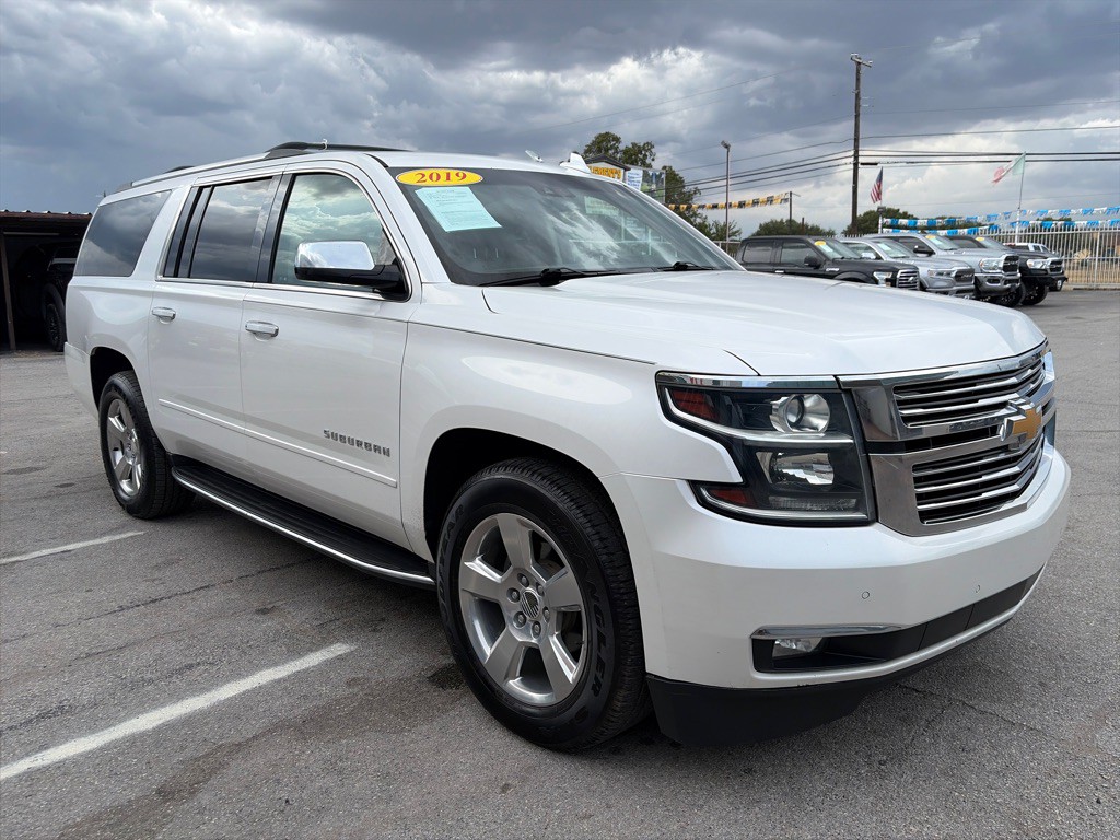 2019 Chevrolet Suburban Image 7