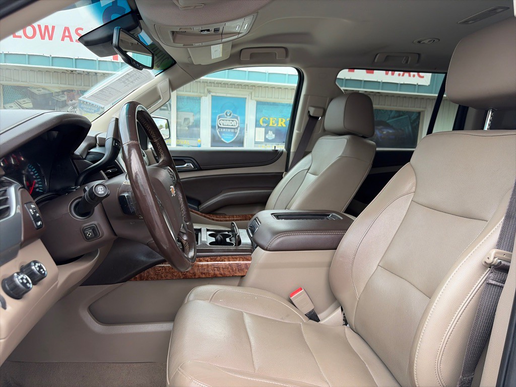 2019 Chevrolet Suburban Image 9