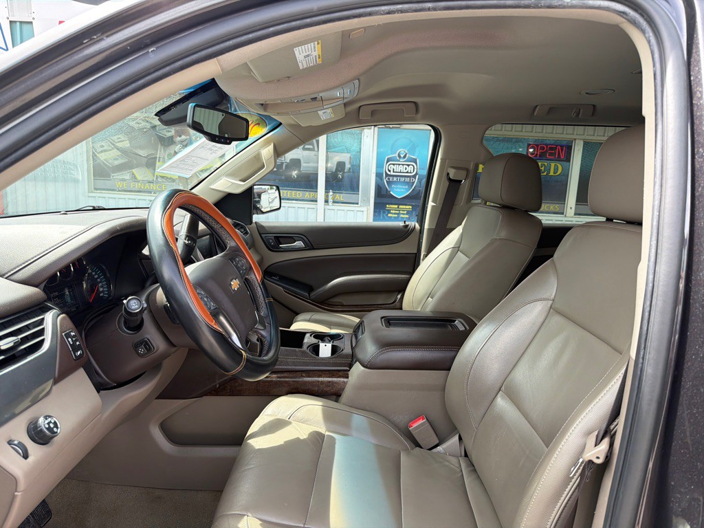 2018 Chevrolet Suburban Image 11