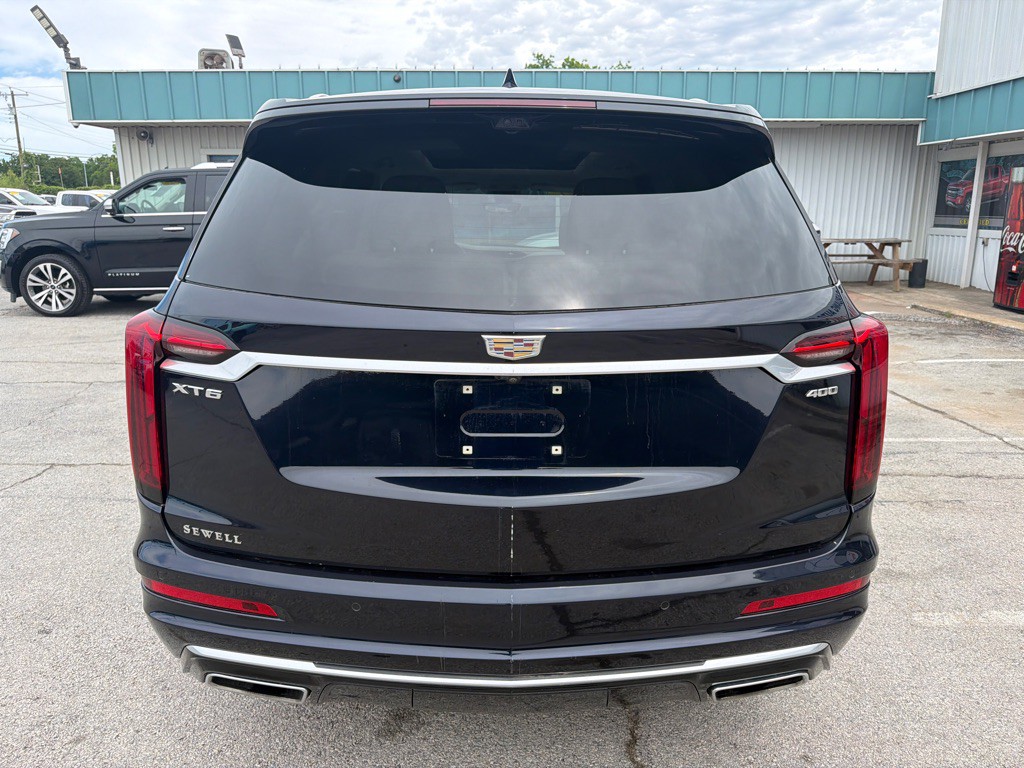 2021 Cadillac XT6 Image 4