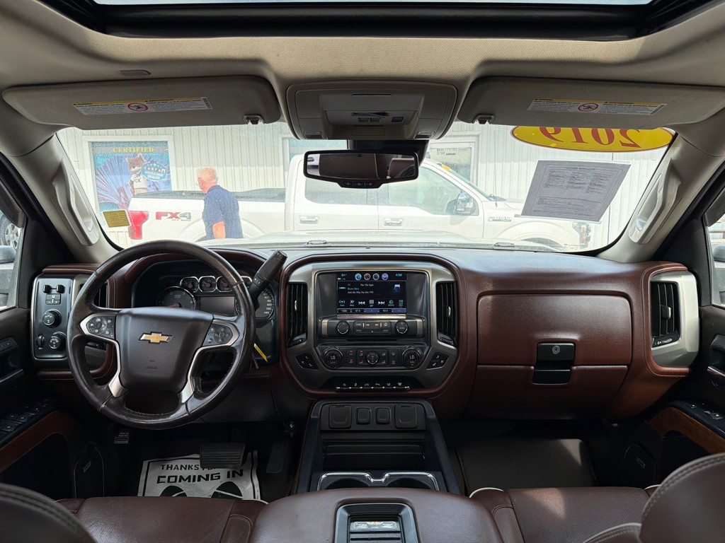 2019 Chevrolet Silverado 1500 Image 16
