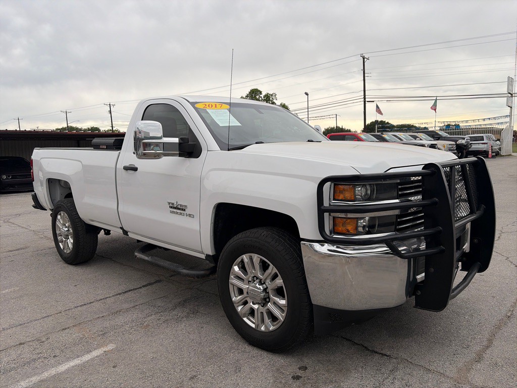 2017 Chevrolet Silverado 1500 Image 7