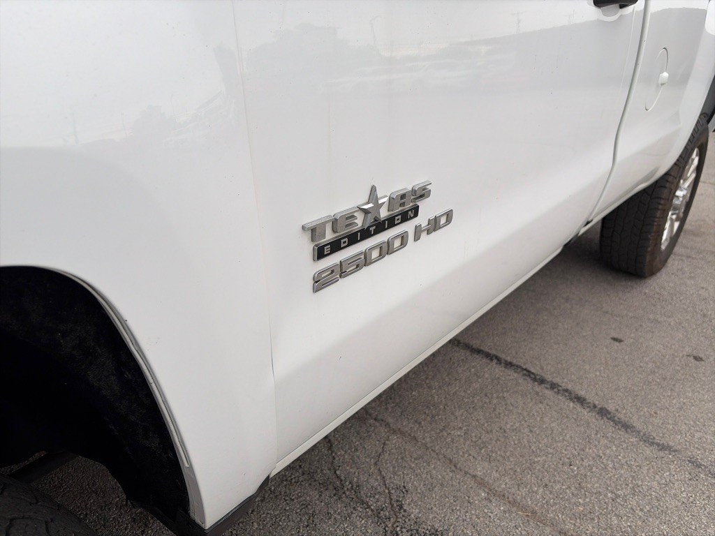 2017 Chevrolet Silverado 1500 Image 9
