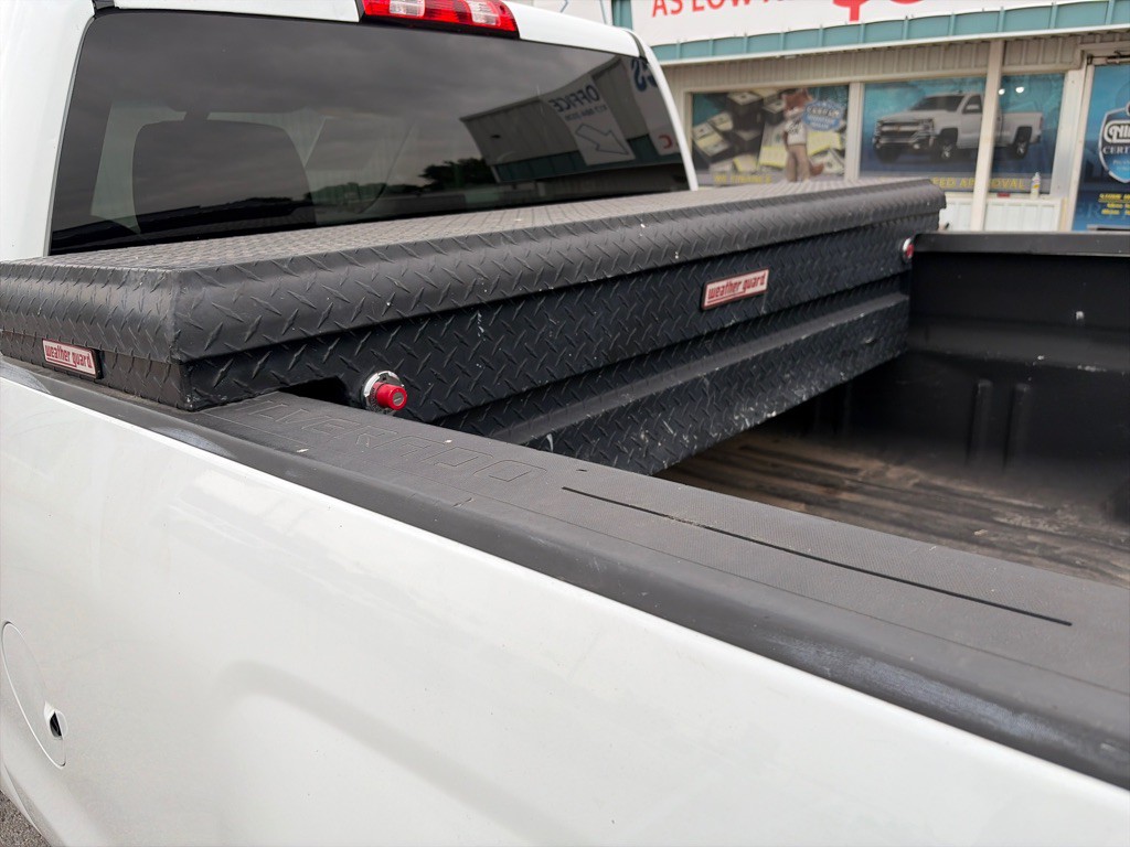 2017 Chevrolet Silverado 1500 Image 10