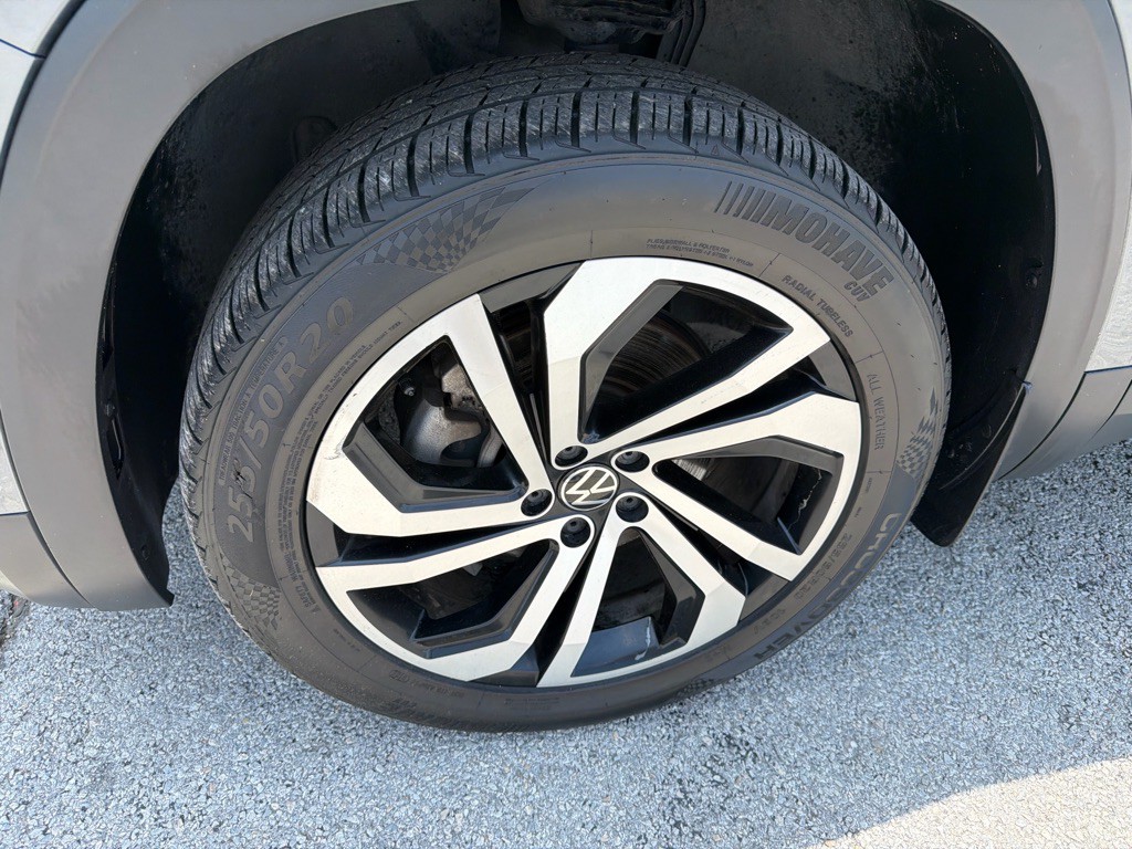 2021 Volkswagen Atlas Image 9