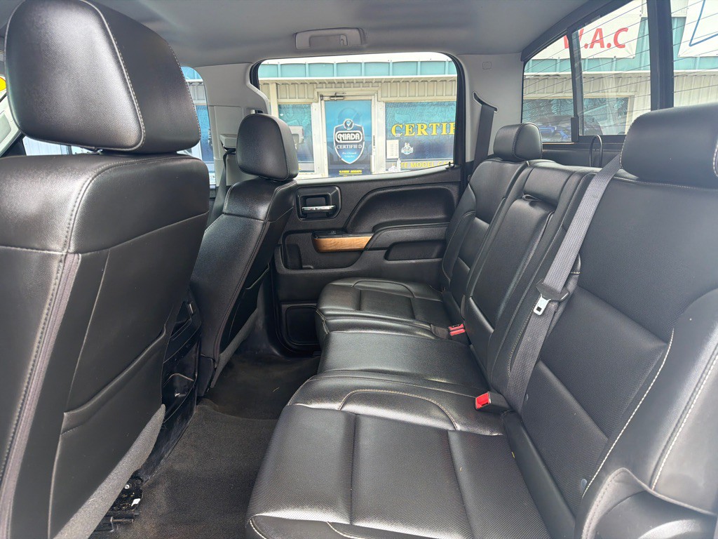 2018 Chevrolet Silverado 1500 Image 13