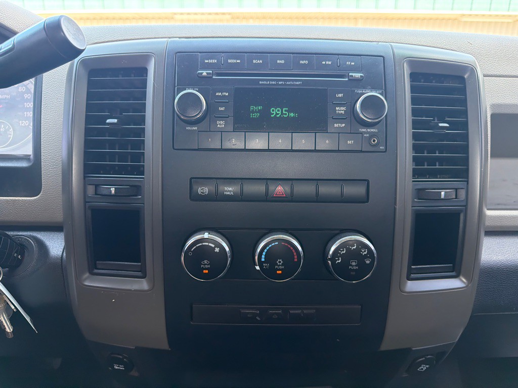 2012 Dodge Ram 3500 Image 13