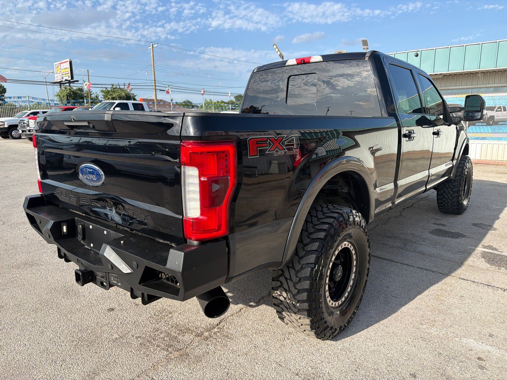 2017 Ford F-250 Image 5