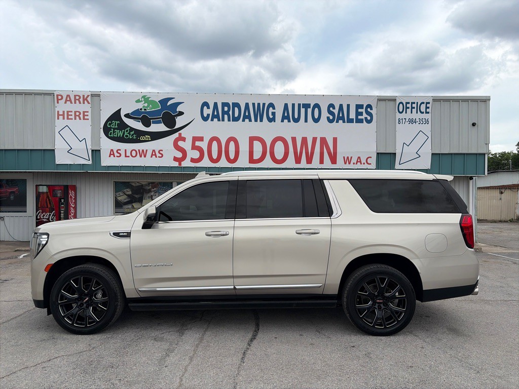 2021 GMC Yukon Image 2