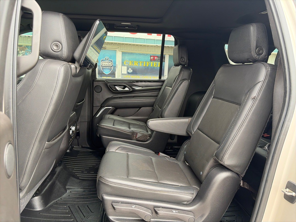 2021 GMC Yukon Image 14