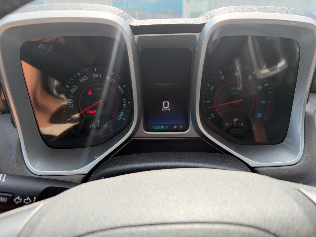 2015 Chevrolet Camaro Image 14