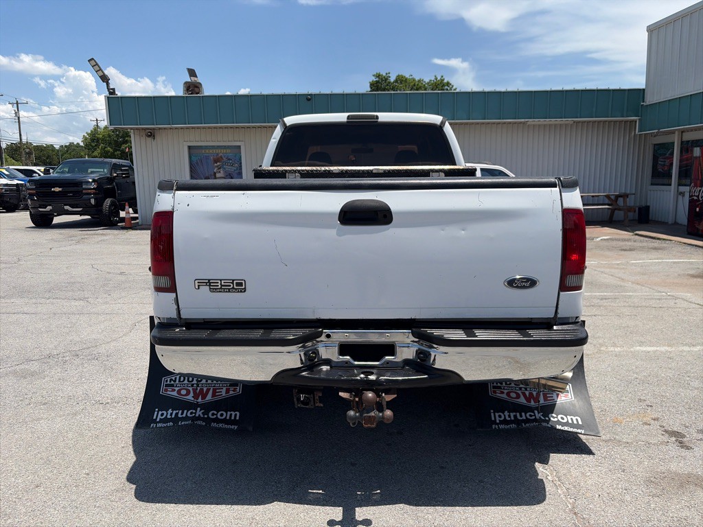 2002 Ford F-350 Image 4
