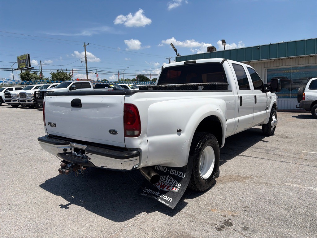 2002 Ford F-350 Image 5