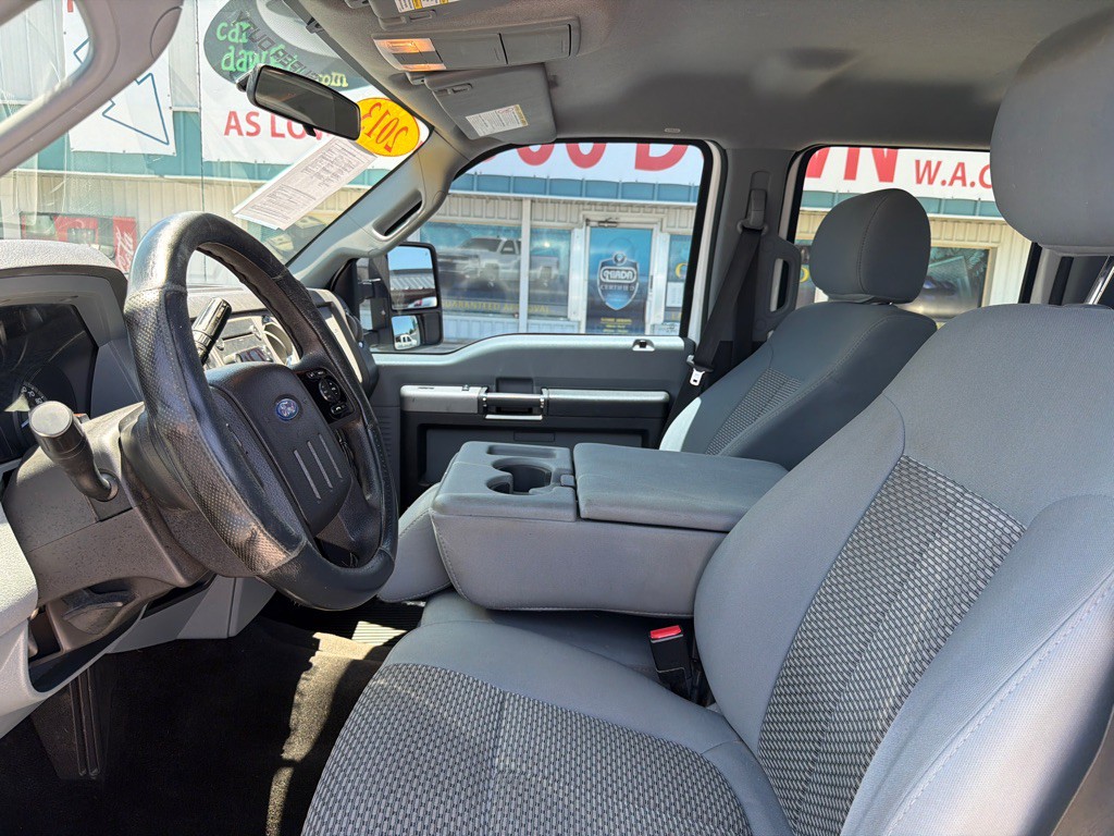 2013 Ford F-250 Image 12