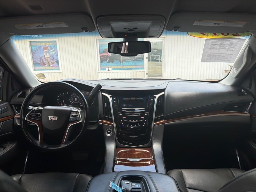 2019 Cadillac Escalade Image 13