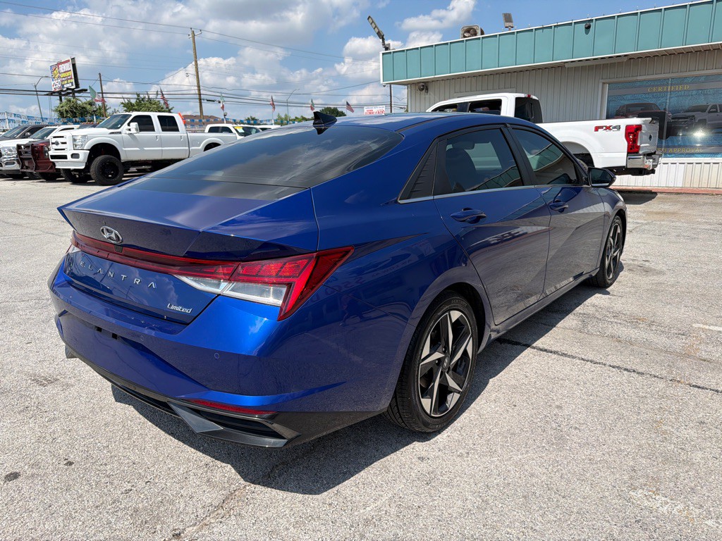 2021 Hyundai Elantra Image 5