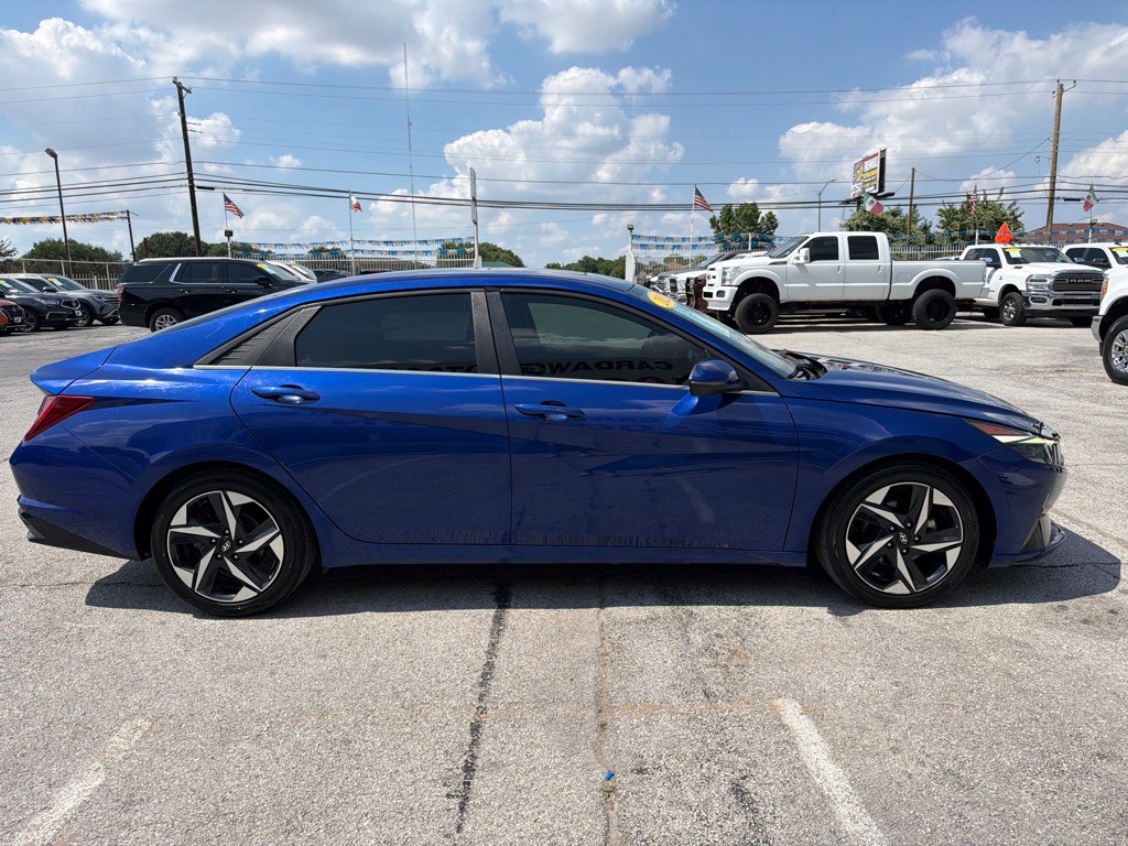 2021 Hyundai Elantra Image 6
