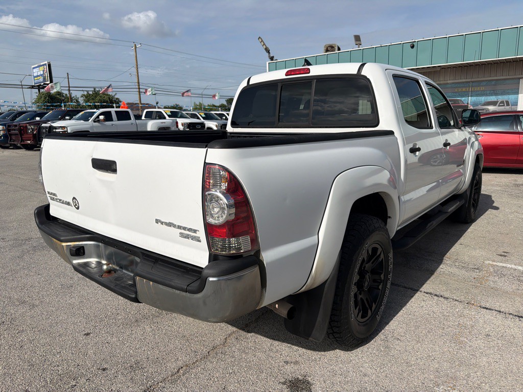 2015 Toyota Tacoma Image 5