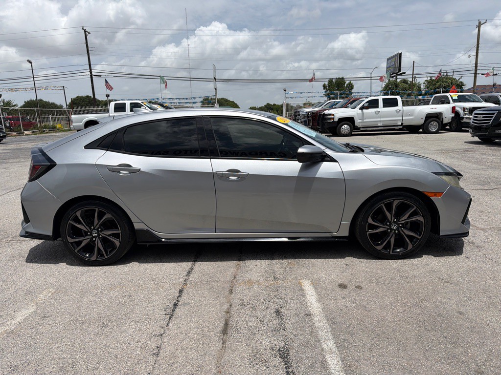 2018 Honda Civic Image 6